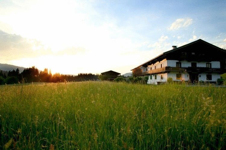 Berghuette Burgweghof Jugendgaestehaus Hostel Westendorf Exterior photo